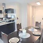 Le Newyorkais - Terrasse Avec Vue Sur La 보베